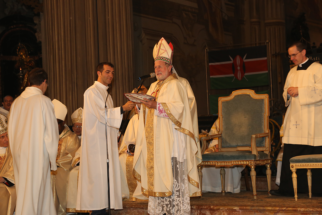Monsignor Marco Prastaro Vescovo di Asti_413.jpg